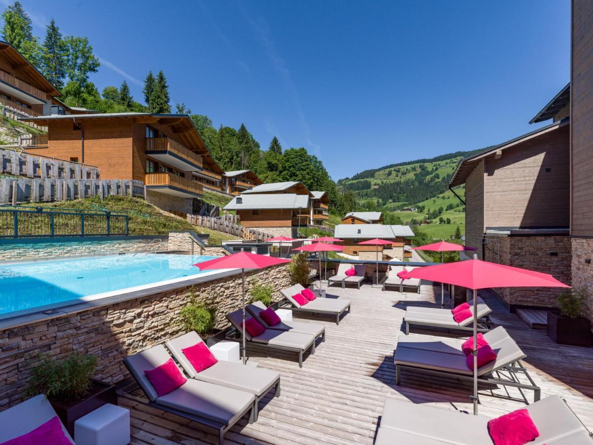 Hotel Adapura Ваграйн Экстерьер фото