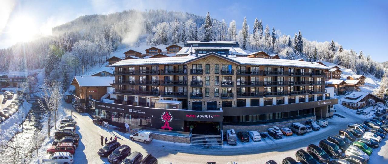 Hotel Adapura Ваграйн Экстерьер фото